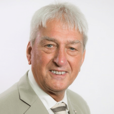 Photo of Martyn R Hale
